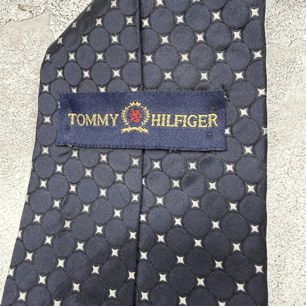 Tommy Hilfiger Silk Tie Mens One Size Blue Geometric Made In USA Necktie - Picture 2 of 5